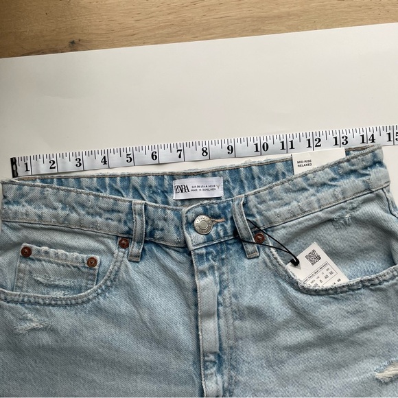 ZARA DENIM SHORTS MID-RISE - Picture 7 of 8